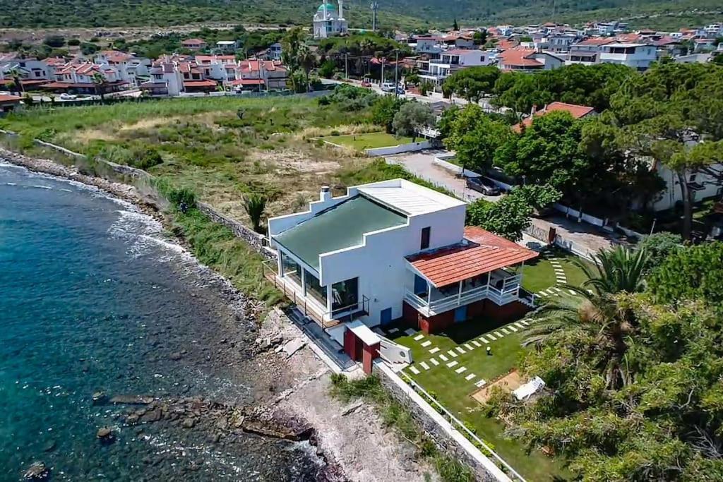 Villa Yfn Urla Seaside House Balikliova Esterno foto