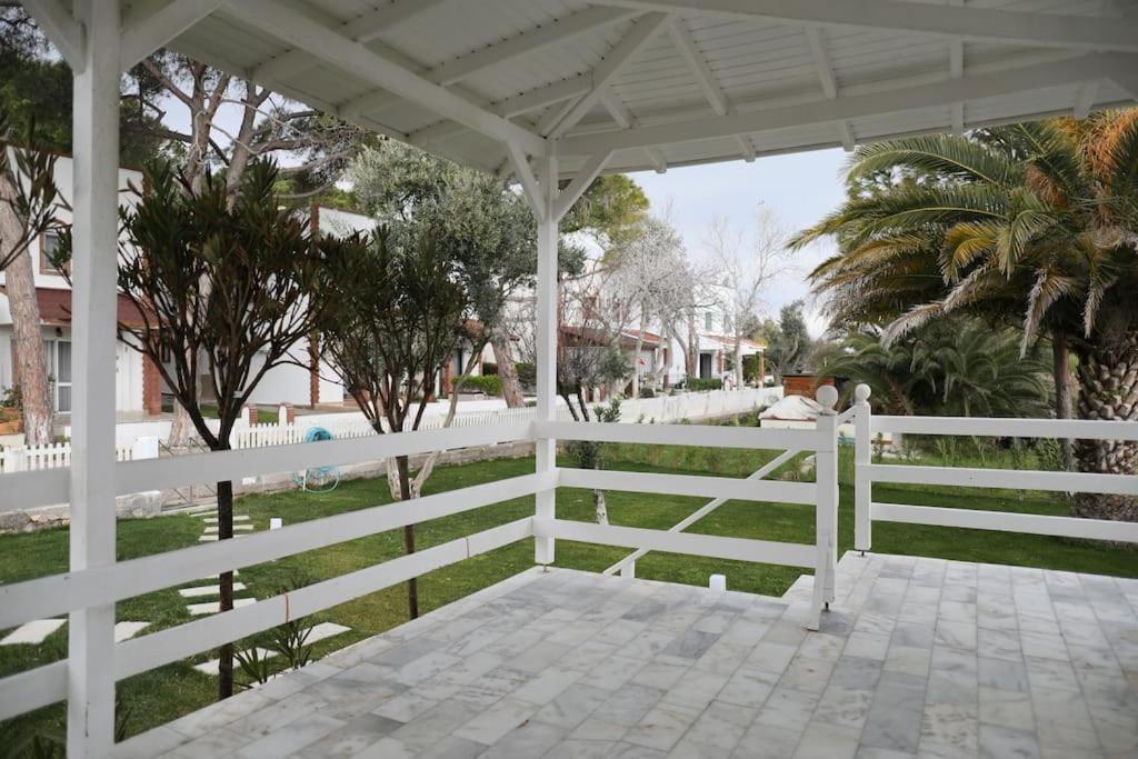 Villa Yfn Urla Seaside House Balikliova Esterno foto