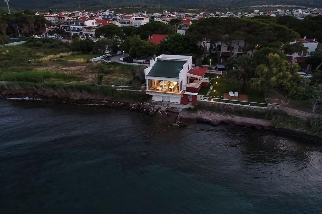 Villa Yfn Urla Seaside House Balikliova Esterno foto